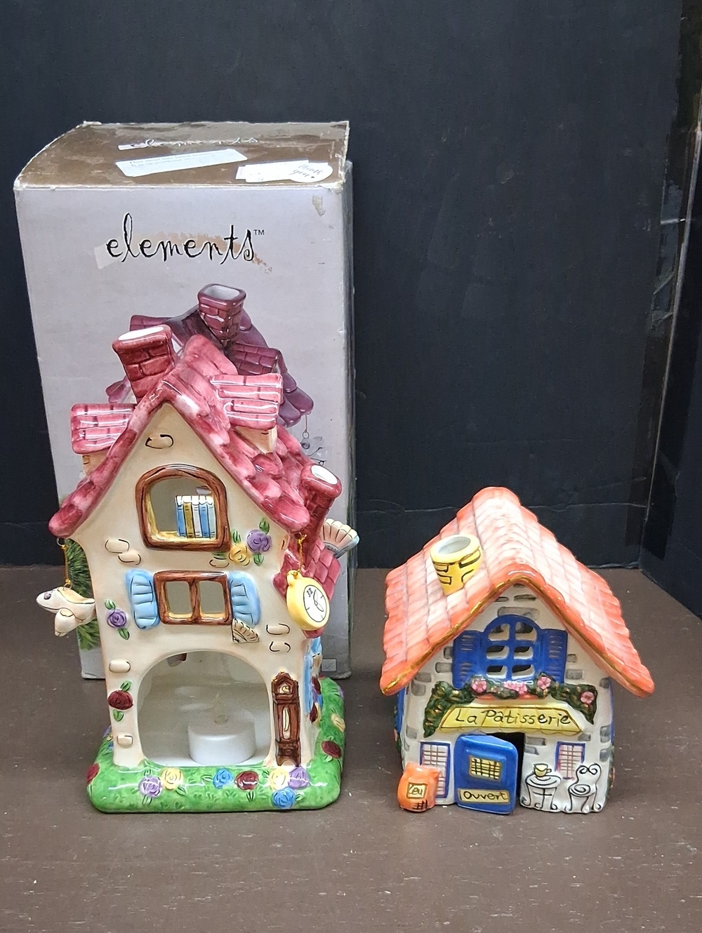 Elements House & Cottage‎ Tealite Holders(1 with box)